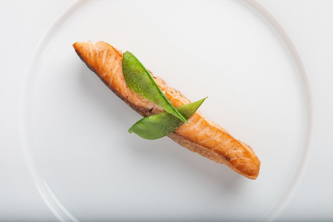 Poisson blanc au four dans le menu diététique « Préféré ».